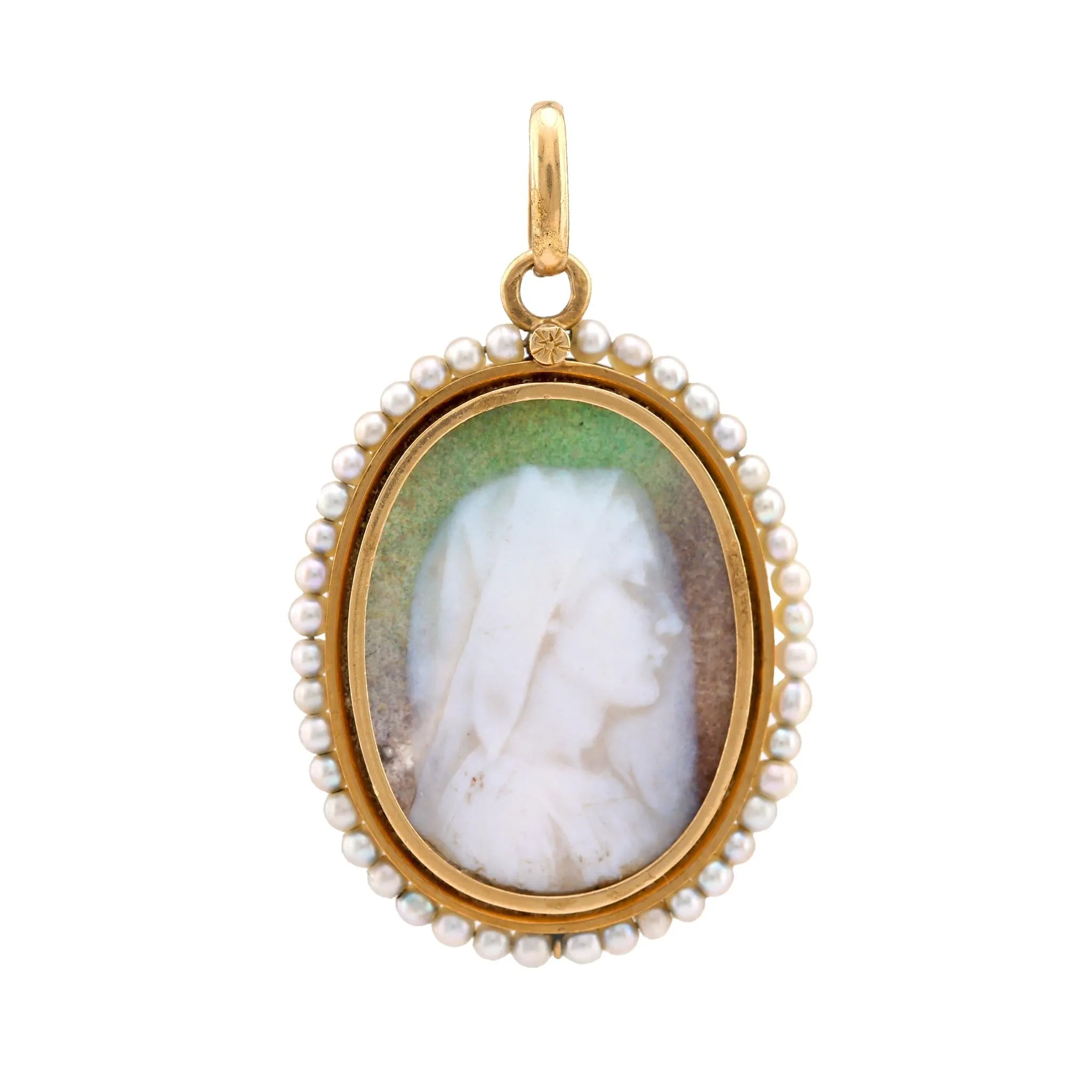 Antique Pearl 18K Yellow Gold Cameo Pendant