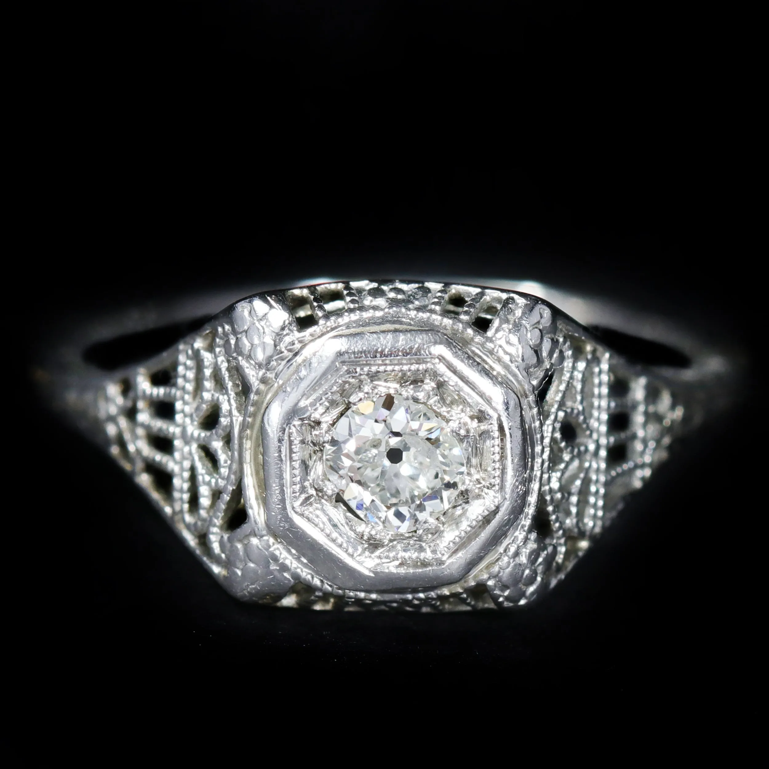 Art Deco 0.20 Carat Old Mine Cut Diamond Engagement Ring