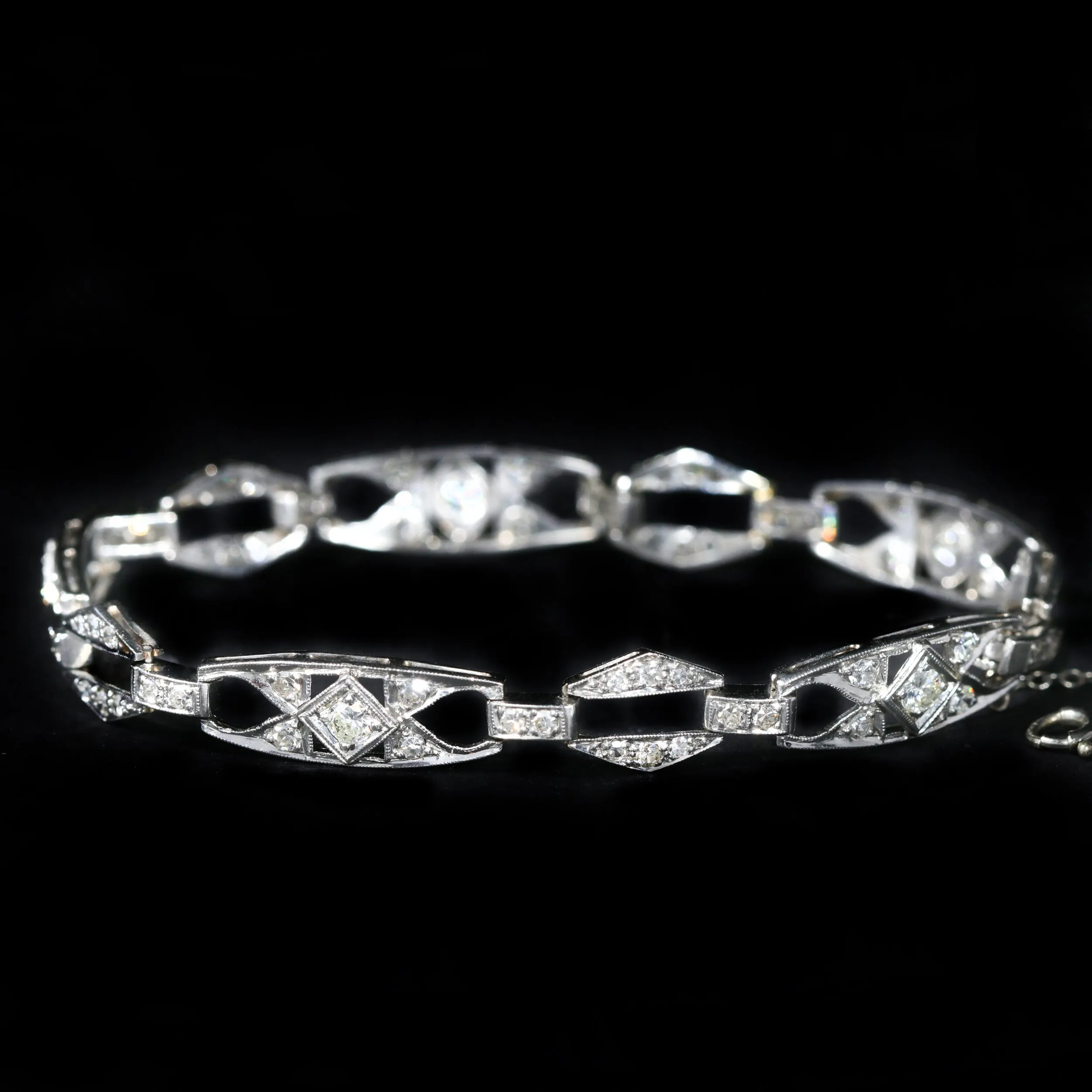 Art Deco Platinum 1.60 CTW Diamond Bracelet