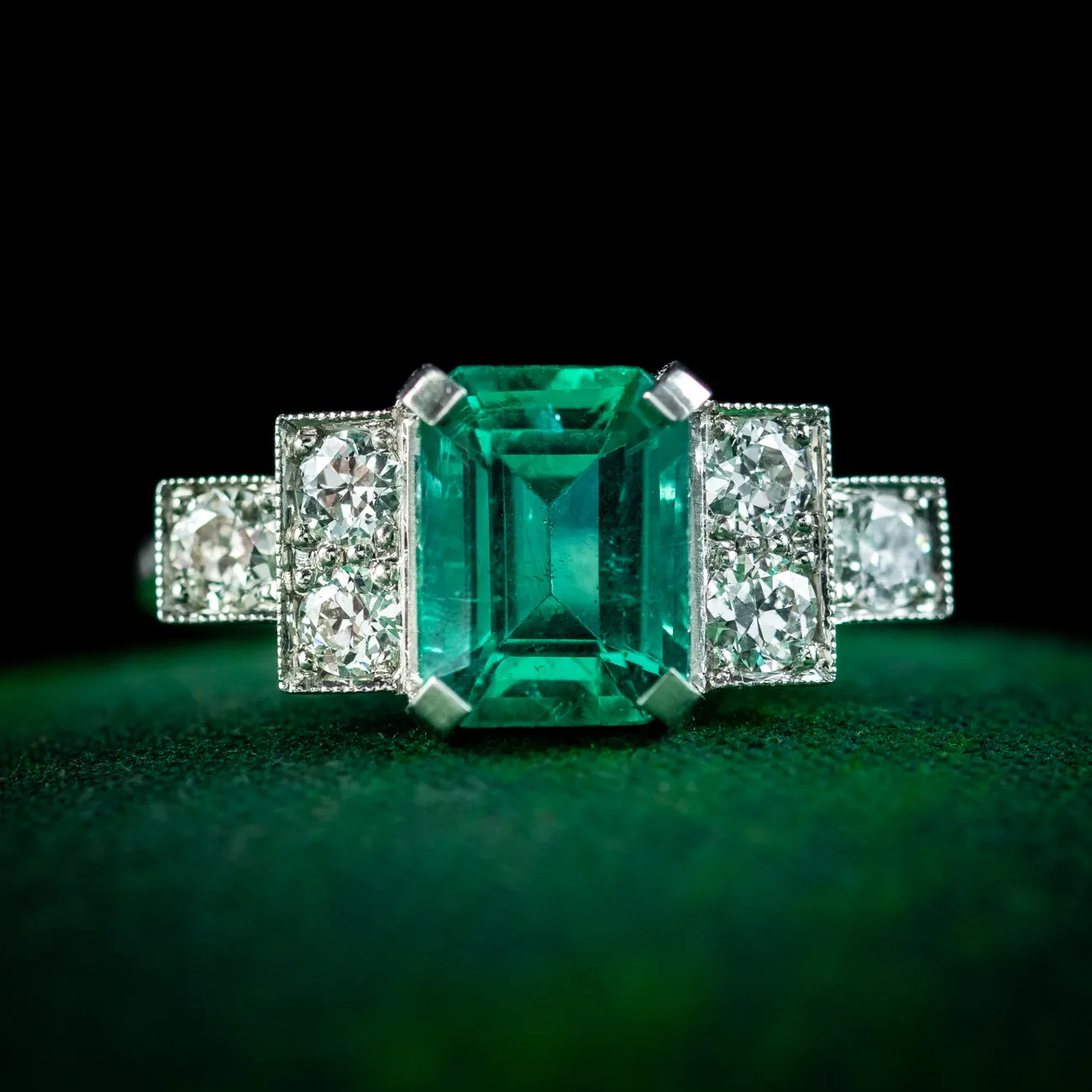 Art Deco Style Emerald Diamond Ring 1.8ct Emerald