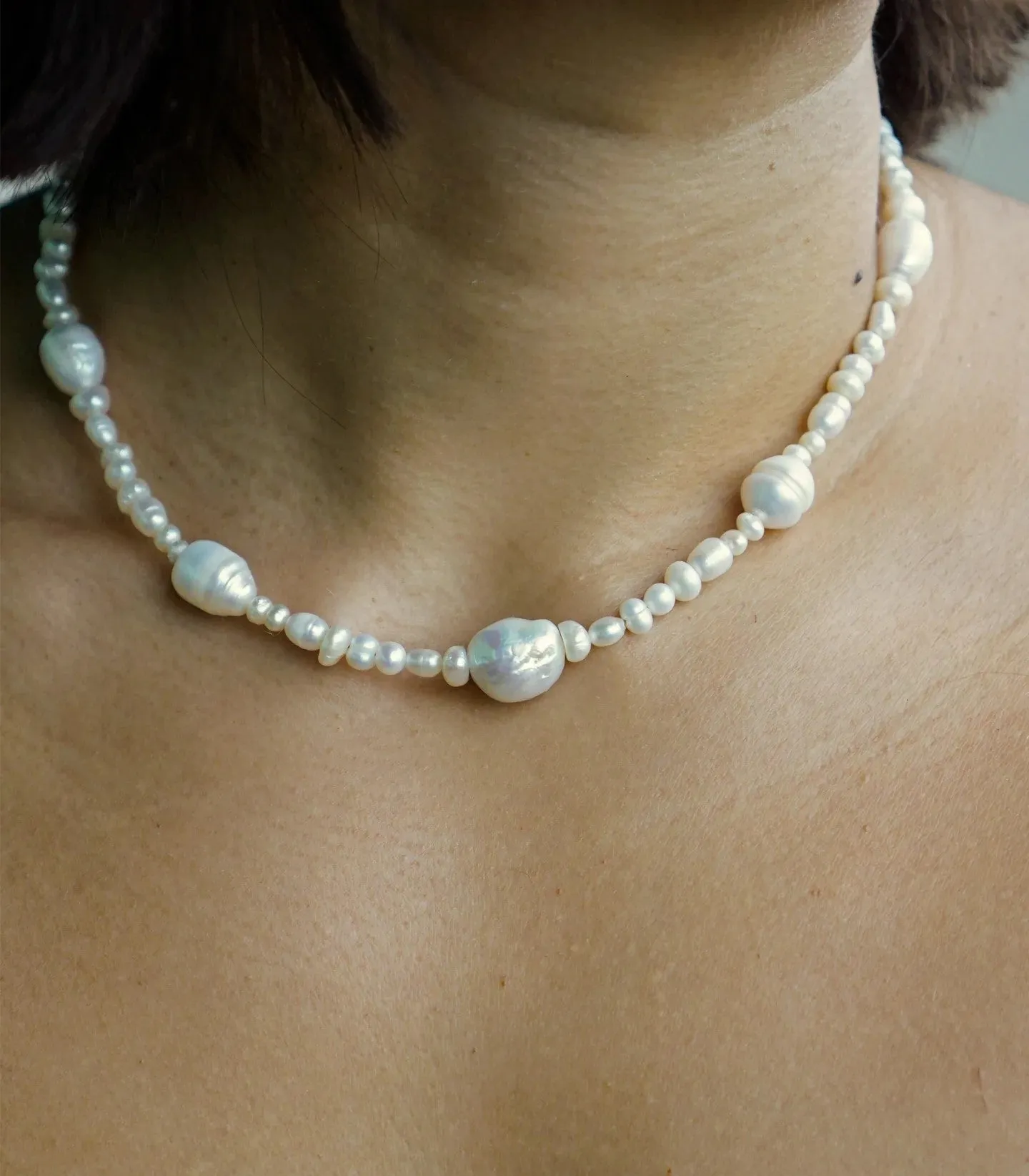 Dagat Philippine Pearl Choker Necklace