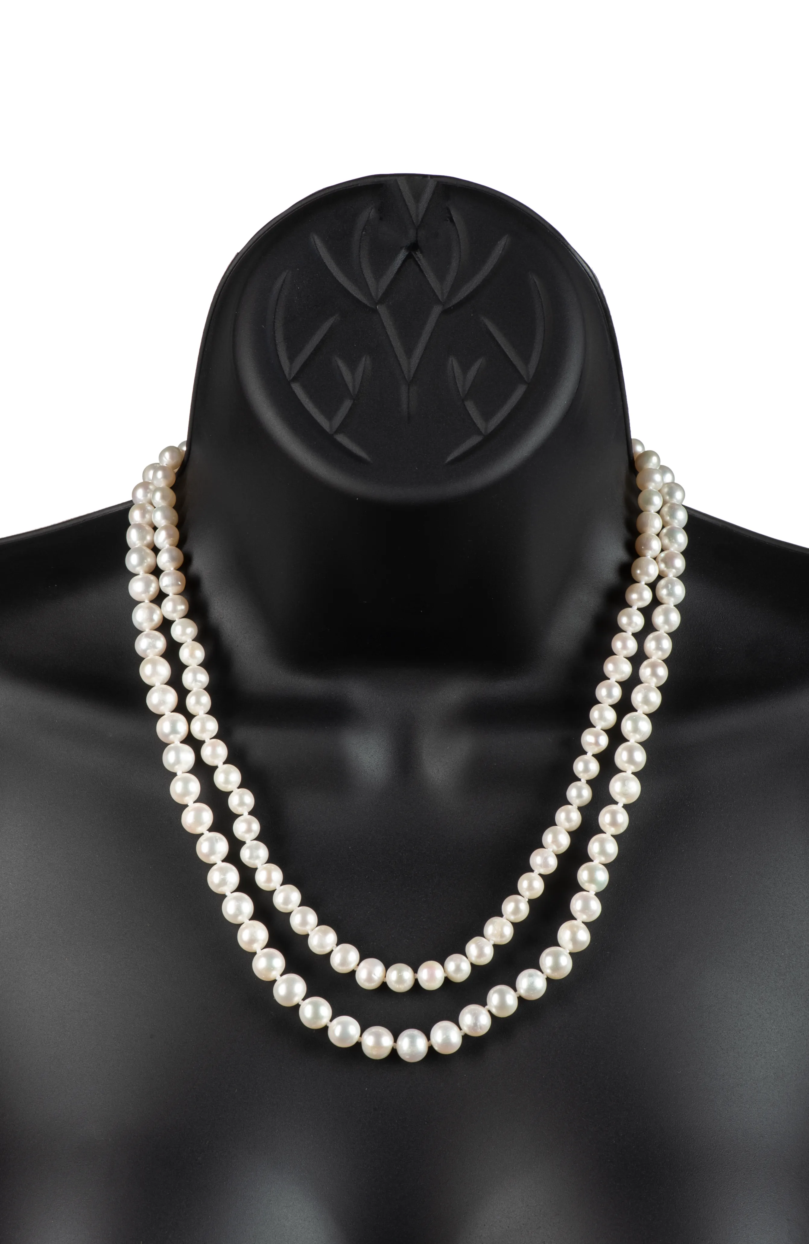 Graduated double strand pearl necklace