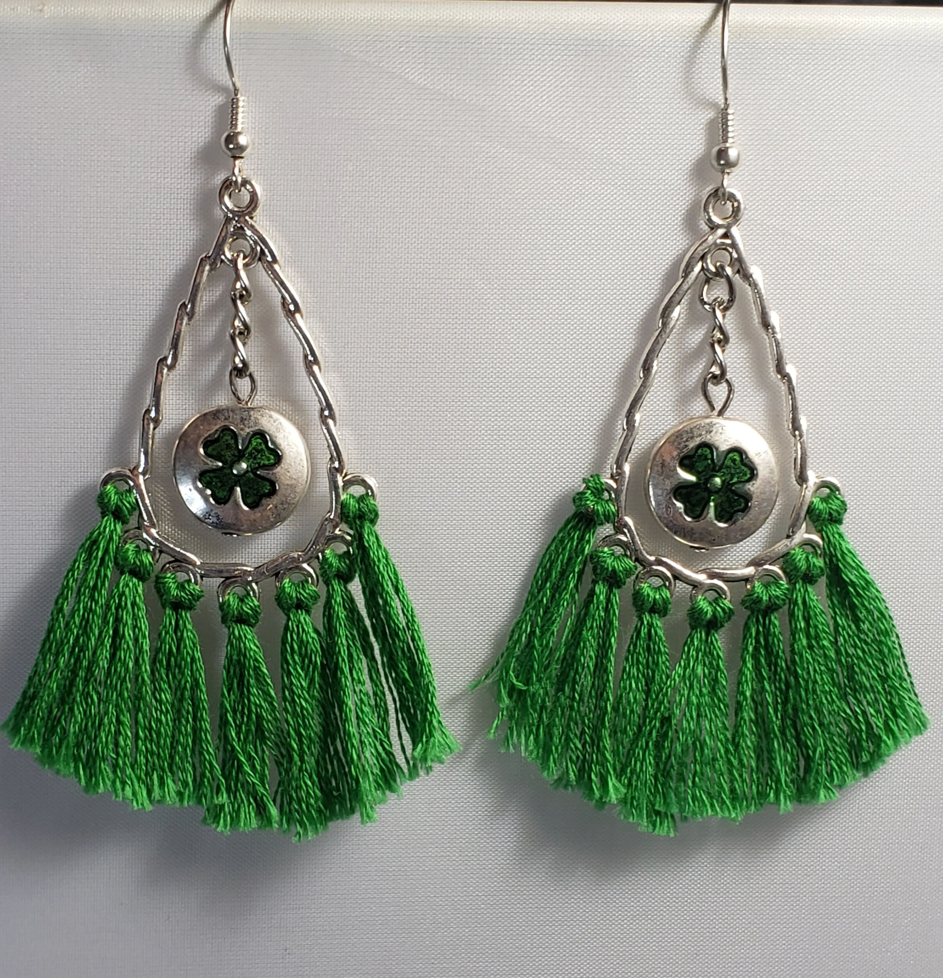 Hypoallergenic Silver Tone Metal Earrings with Green 4 Leaf Clover & Tassels on Fish Hook Earrings