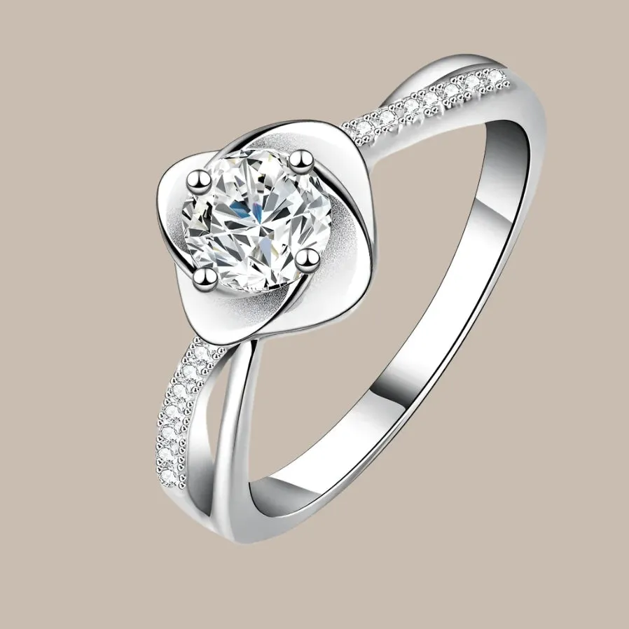 Luxury Moissanite Diamond Ring